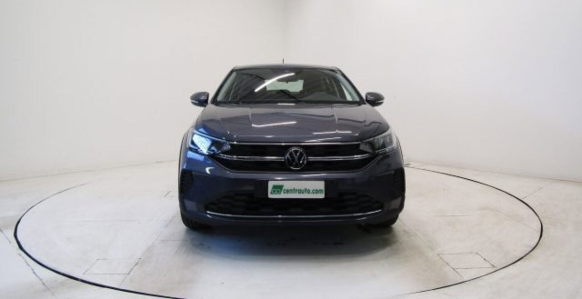 Volkswagen Taigo 1.0 tsi Life 95cv (2)