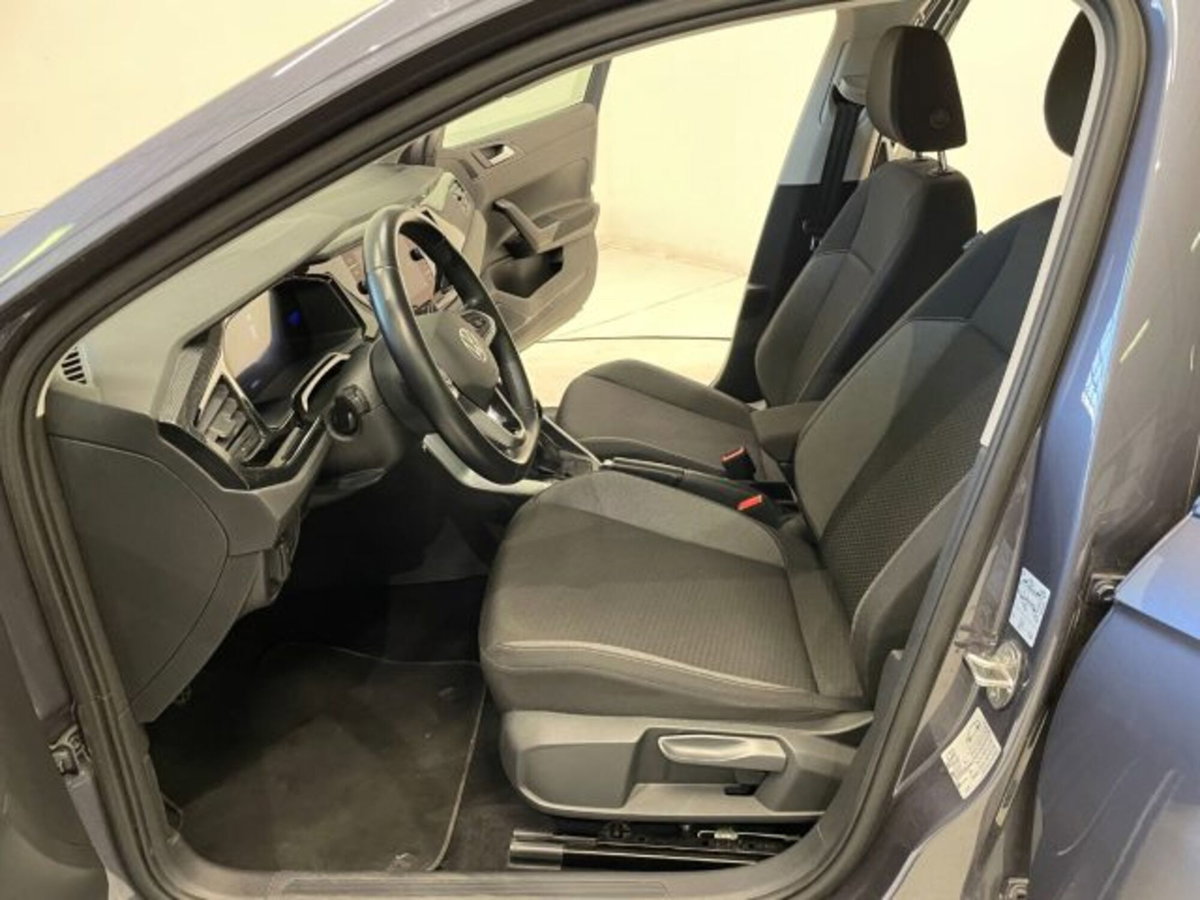 Volkswagen Taigo 1.0 tsi Life 95cv (6)