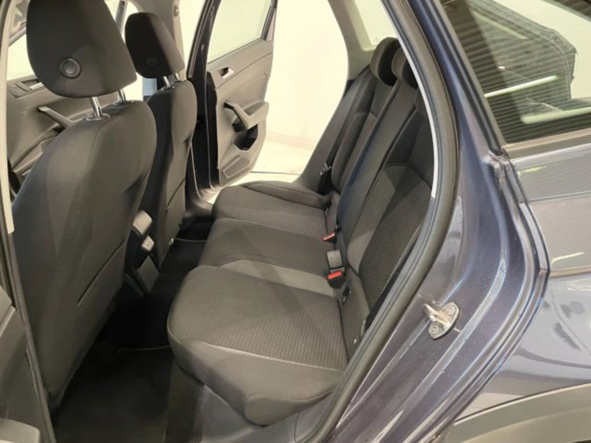 Volkswagen Taigo 1.0 tsi Life 95cv (7)
