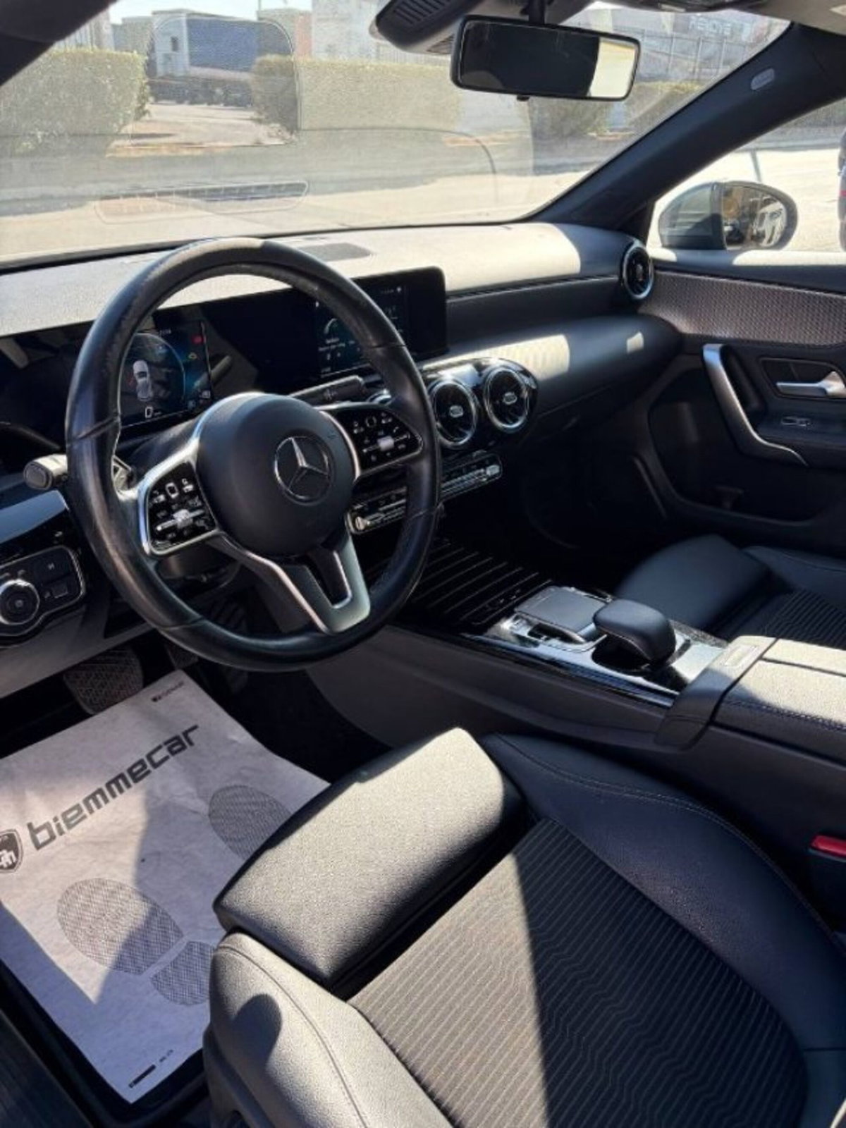 Mercedes-Benz Classe A Sedan 180 d Automatic 4p. Sport (12)