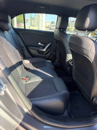 Mercedes-Benz Classe A Sedan 180 d Automatic 4p. Sport (14)