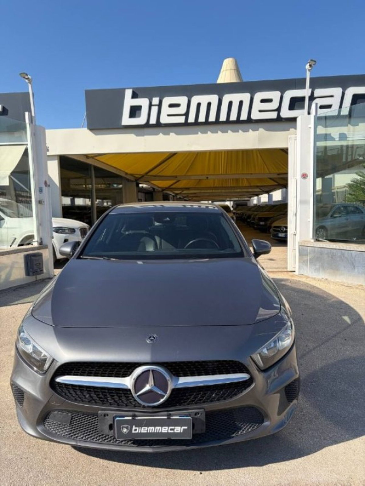 Mercedes-Benz Classe A Sedan 180 d Automatic 4p. Sport (2)