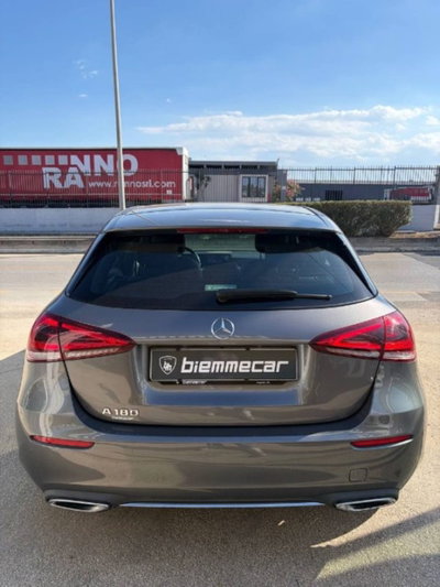 Mercedes-Benz Classe A Sedan 180 d Automatic 4p. Sport (6)