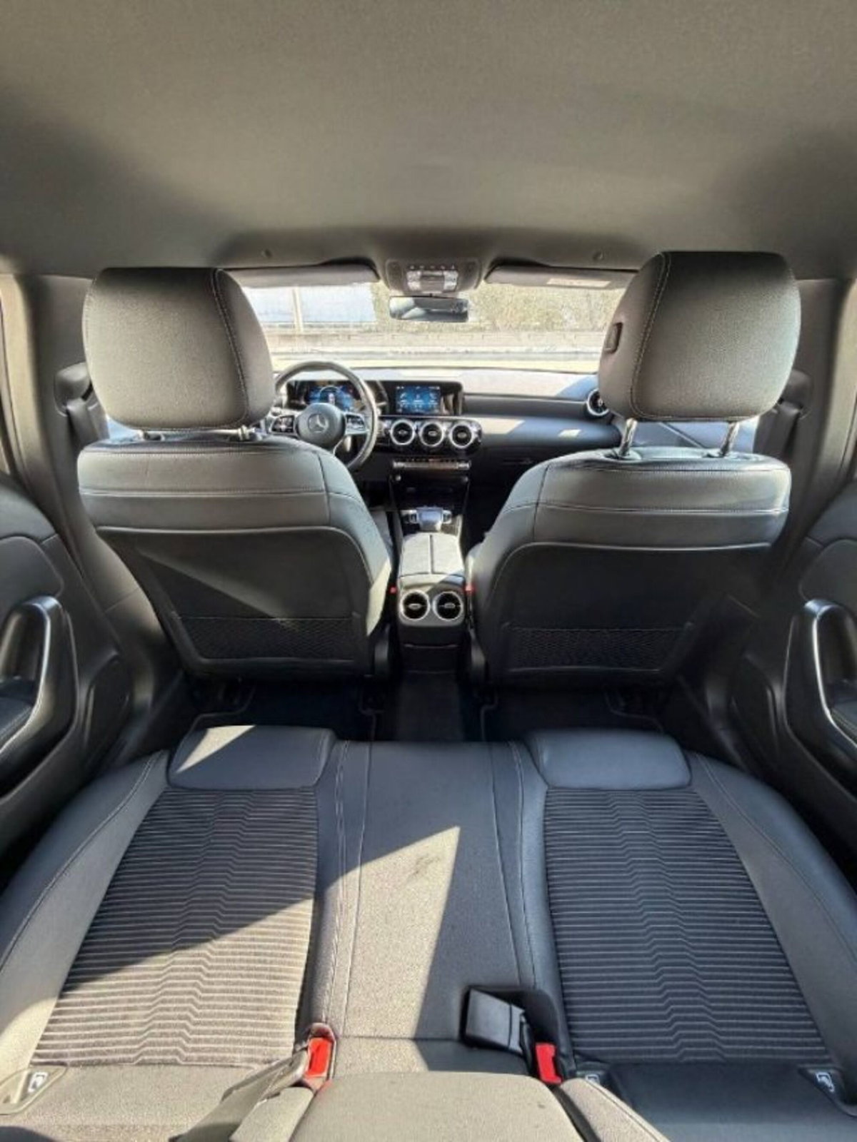 Mercedes-Benz Classe A Sedan 180 d Automatic 4p. Sport (9)