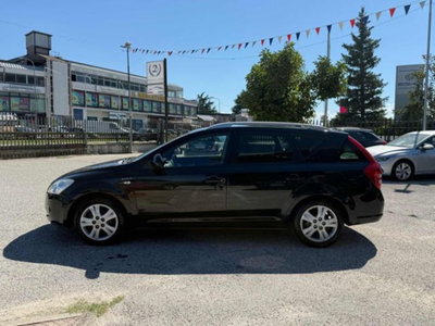 Kia cee'd Sport Wagon 1.6 CRDi VGT 115CV EX (4)