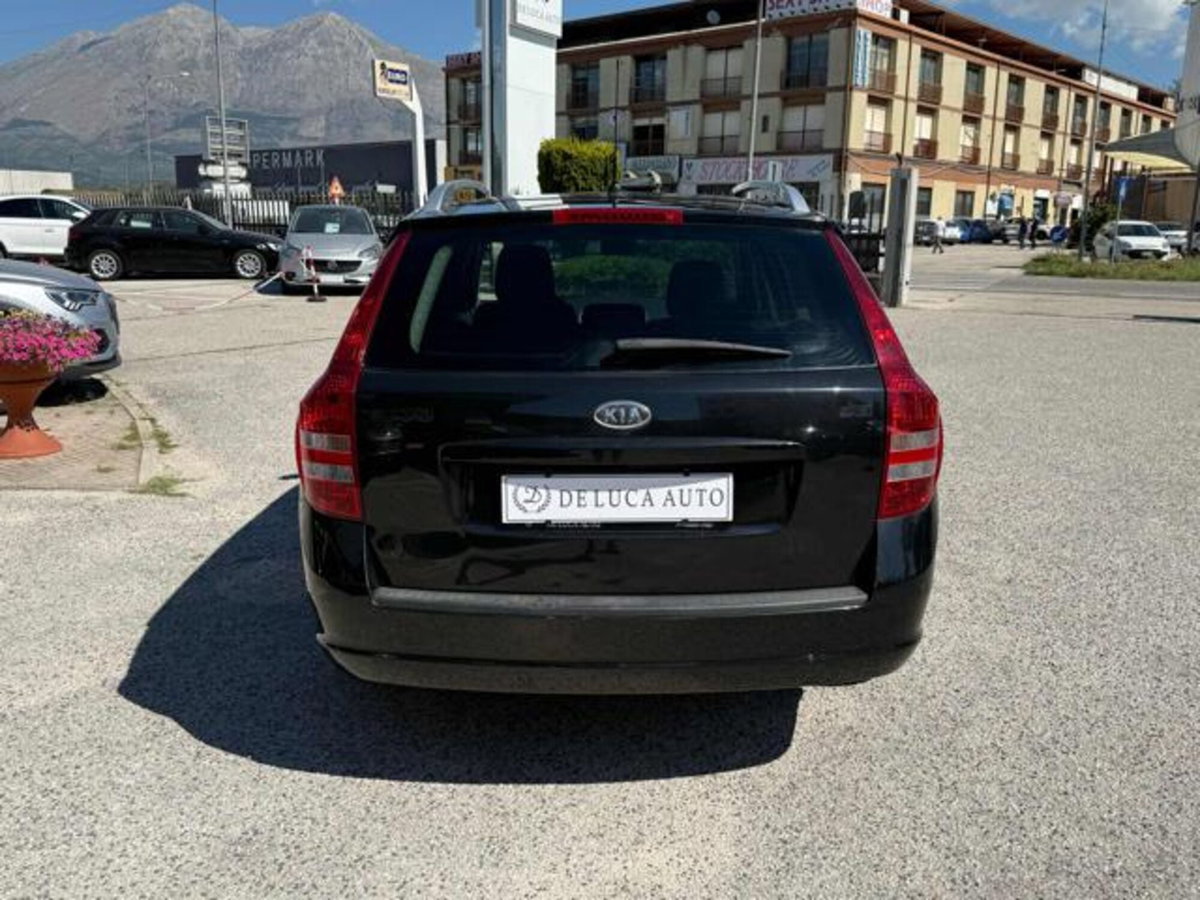 Kia cee'd Sport Wagon 1.6 CRDi VGT 115CV EX (6)