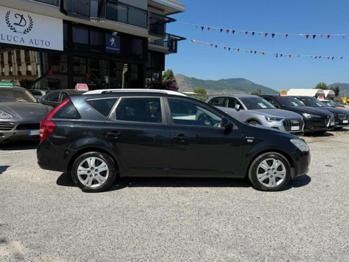 Kia cee'd Sport Wagon 1.6 CRDi VGT 115CV EX (9)