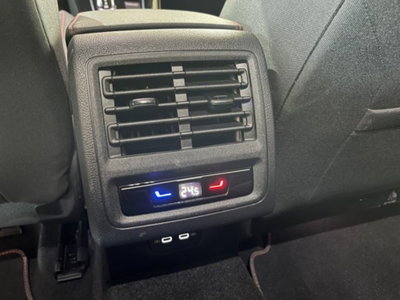 Volkswagen Golf 2.0 tsi GTI MT Ultimate 245cv (14)