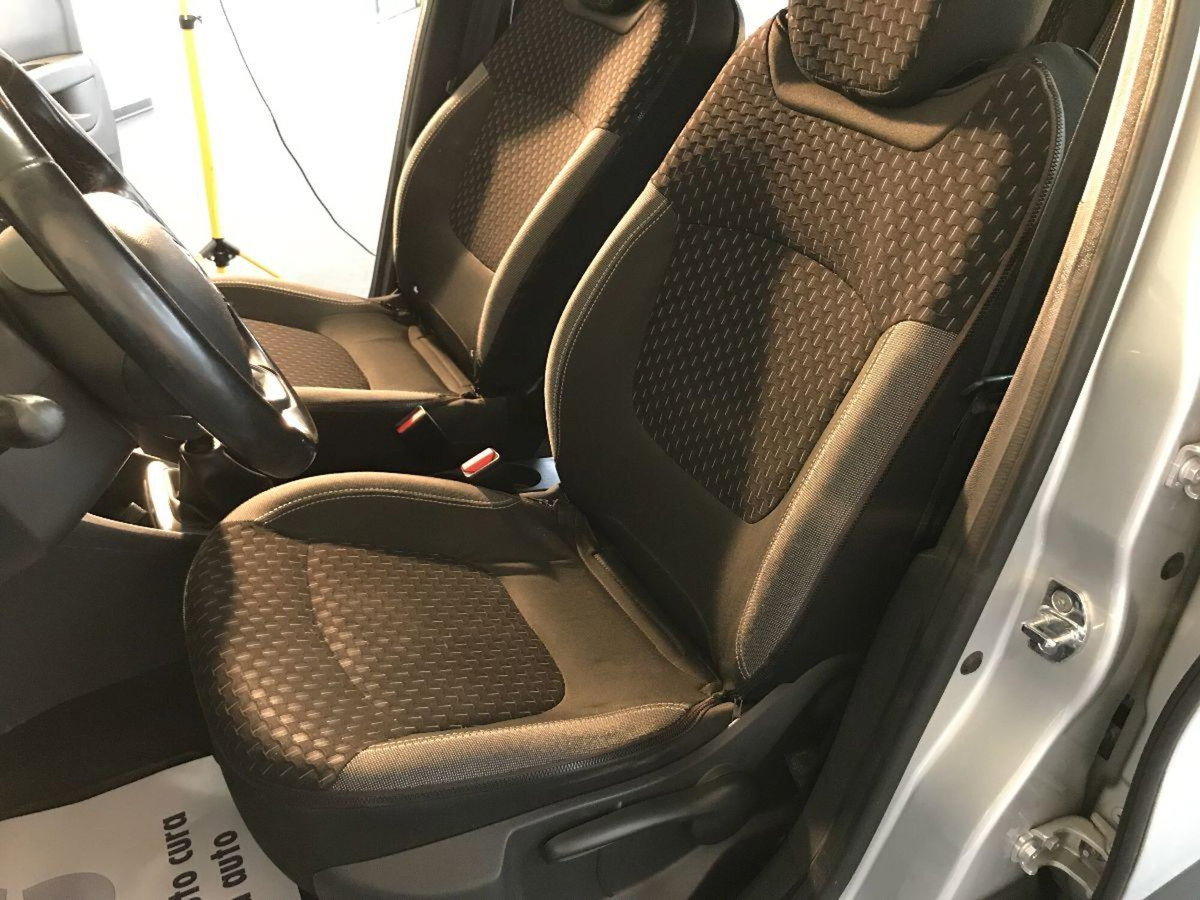 Renault Captur TCe 12V 90 CV Start&Stop Energy Intens (11)