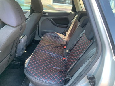 Ford Focus Station Wagon 1.6 TDCi (110CV) SW ECOnetic DPF (9)