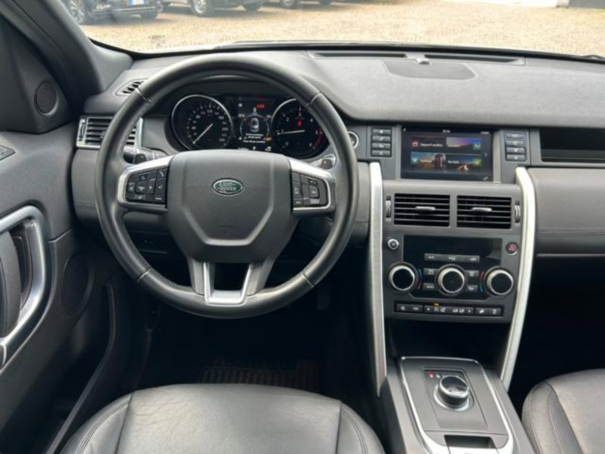 Land Rover Discovery Sport 2.0 TD4 150 CV SE (7)