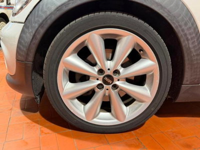 MINI Mini 2.0 16V Cooper D Automatica (15)