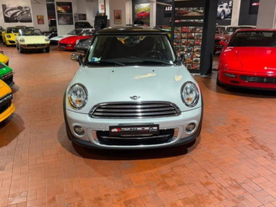MINI Mini 2.0 16V Cooper D Automatica (16)