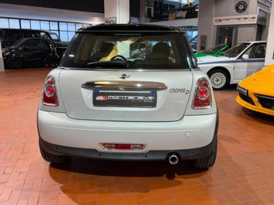 MINI Mini 2.0 16V Cooper D Automatica (5)