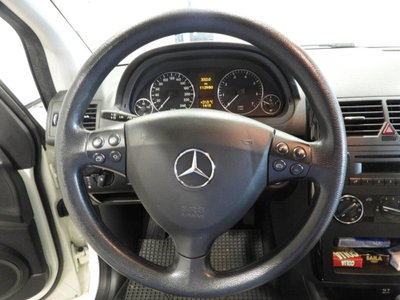 Mercedes-Benz Classe A 160 Elegance (10)