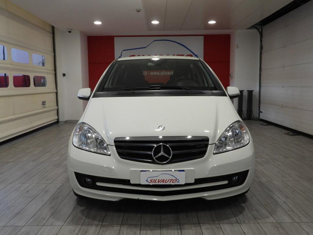 Mercedes-Benz Classe A 160 Elegance (2)