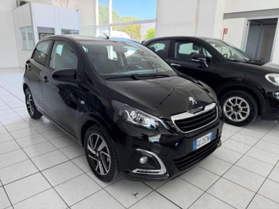 Peugeot 108 72 5 porte Style usata