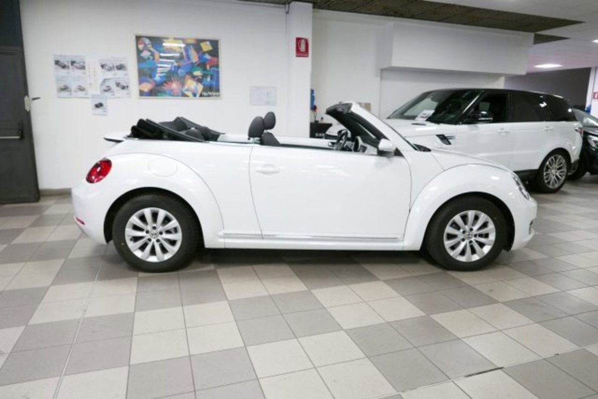 Volkswagen Maggiolino Cabrio 1.2 TSI Design (3)