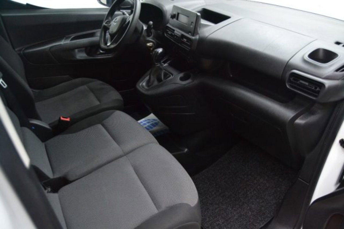 Opel Combo Furgone Cargo 1.5 Diesel 100CV PC 650kg Essentia (6)