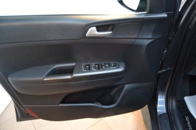 Kia Sportage 1.6 CRDI 115 CV 2WD Business Class (13)
