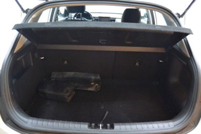 Kia Stonic 1.4 MPI EcoGPL Energy (5)