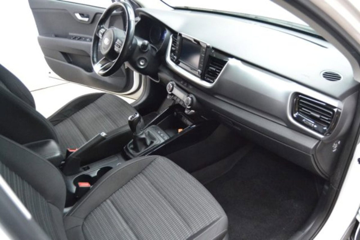Kia Stonic 1.4 MPI EcoGPL Energy (7)