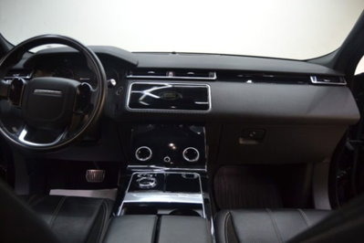 Land Rover Range Rover Velar 2.0D I4 180 CV R-Dynamic HSE (12)