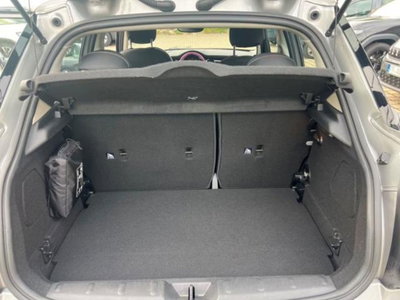 MINI Mini 1.5 Cooper Essential (10)