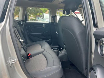 MINI Mini 1.5 Cooper Essential (11)