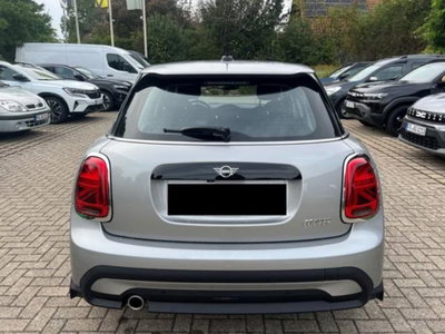MINI Mini 1.5 Cooper Essential (4)