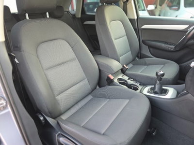 Audi Q3 2.0 TDI 150 CV quattro Business (10)