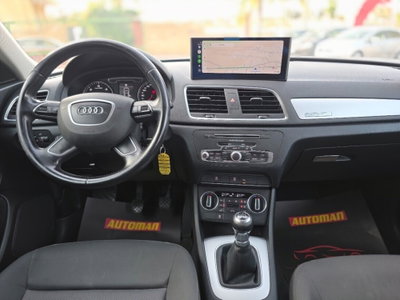 Audi Q3 2.0 TDI 150 CV quattro Business (12)
