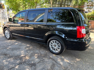 Lancia Voyager 2.8 Turbodiesel Silver 177 CV (7)