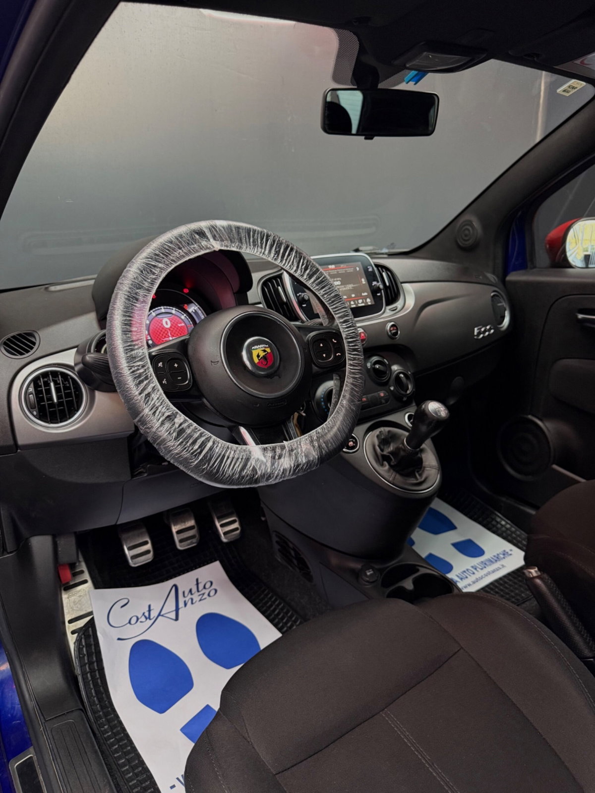 Abarth 595 595 1.4 Turbo T-Jet 160 CV Pista (8)