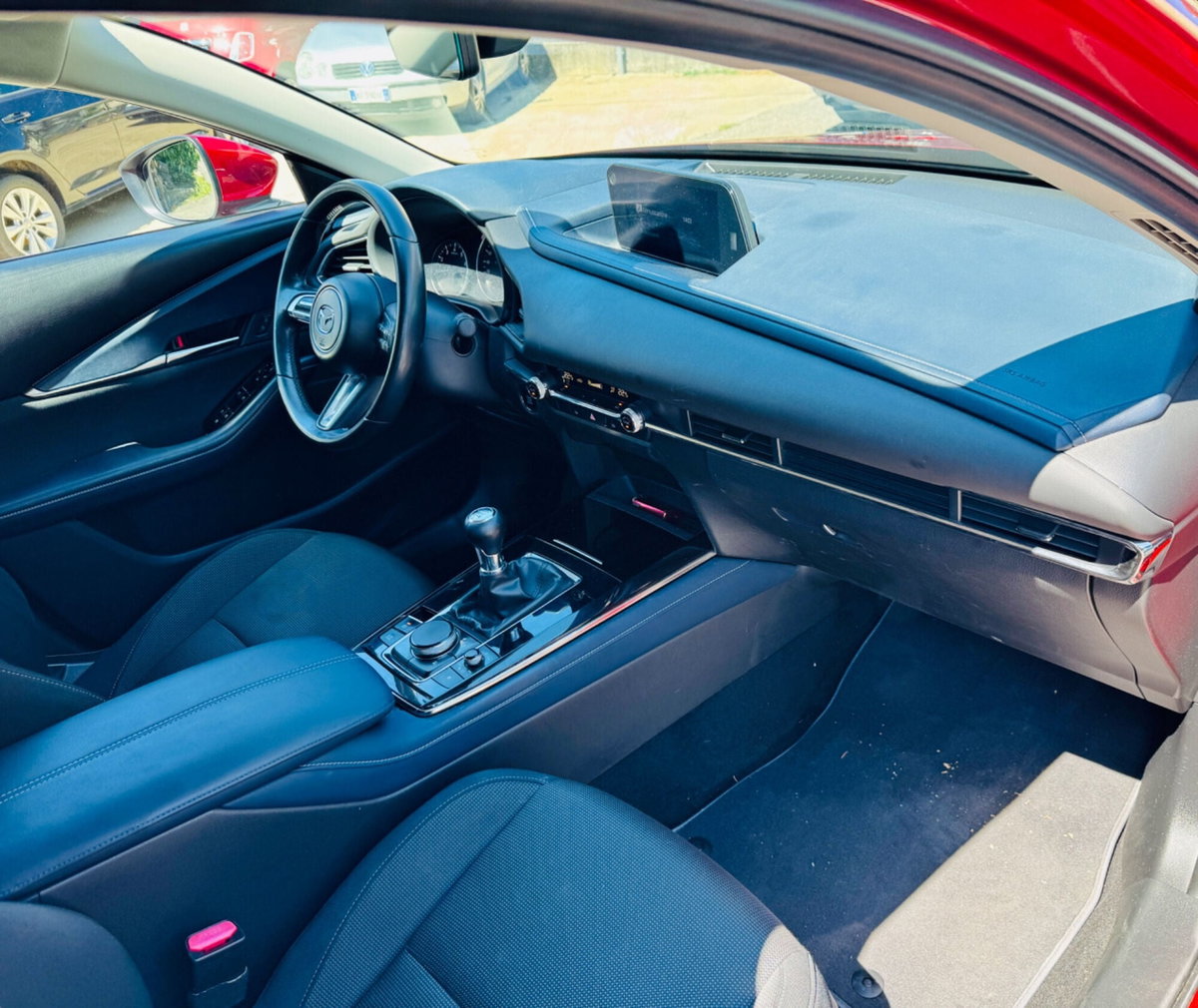 Mazda CX-30 Skyactiv-X M Hybrid 2WD Executive (12)
