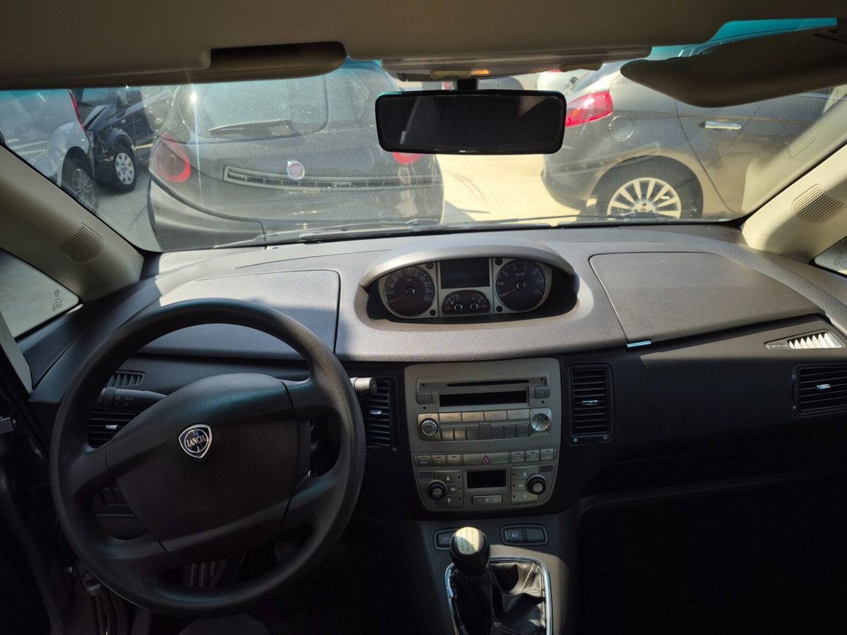 Lancia Musa 1.3 Multijet 16V 90 CV Platino (11)