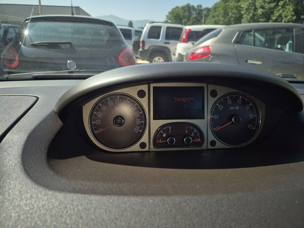 Lancia Musa 1.3 Multijet 16V 90 CV Platino (8)