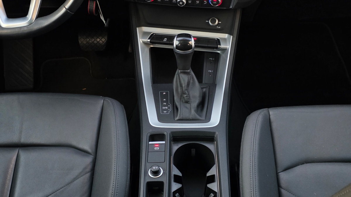 Audi Q3 Sportback 35 TDI S line edition (16)