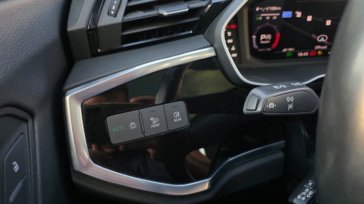 Audi Q3 Sportback 35 TDI S line edition (18)