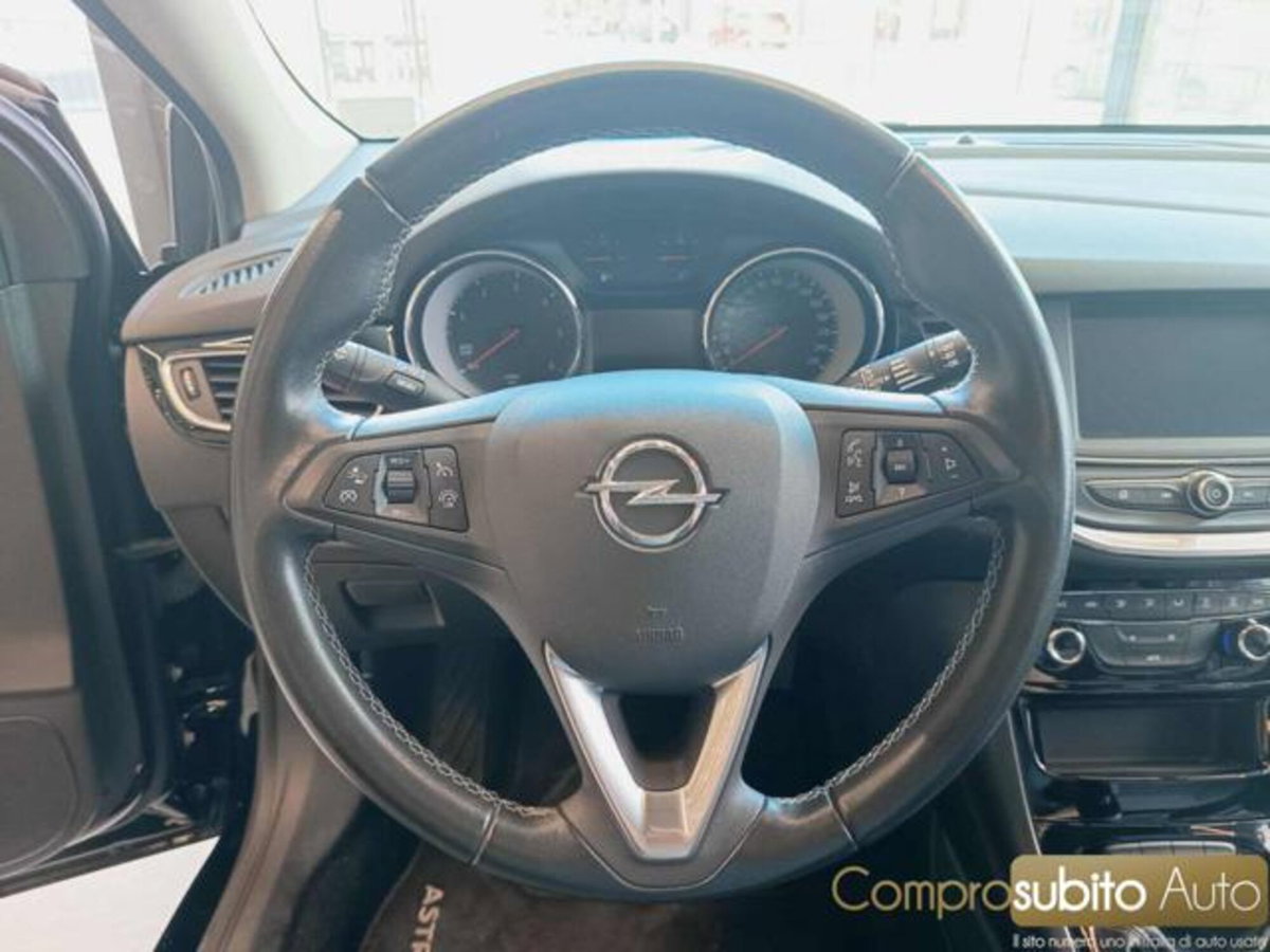 Opel Astra 1.5 CDTI 105 CV S&S 5 porte Business Elegance (18)