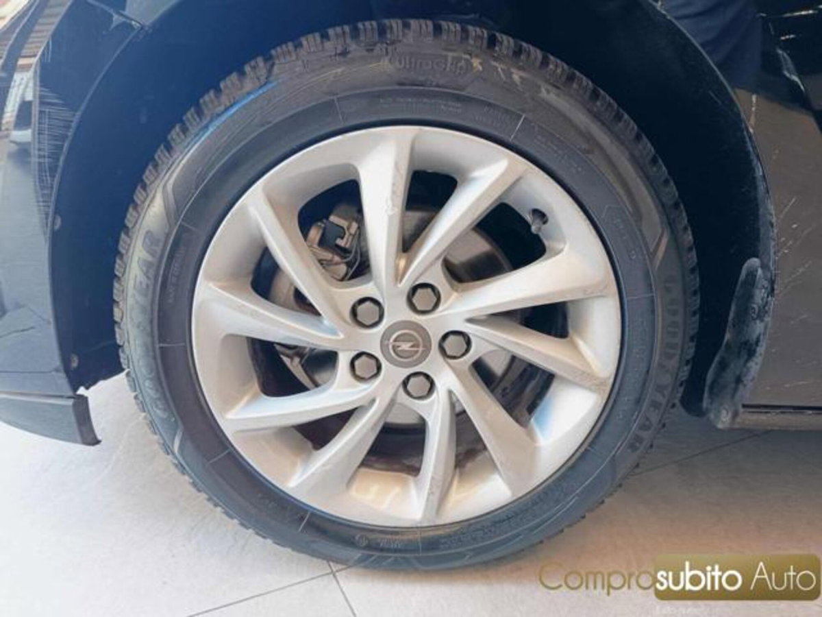 Opel Astra 1.5 CDTI 105 CV S&S 5 porte Business Elegance (19)