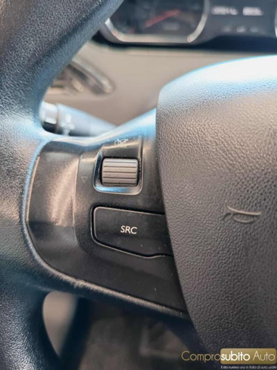 Peugeot 208 HDi 68 CV 5 porte Access (15)
