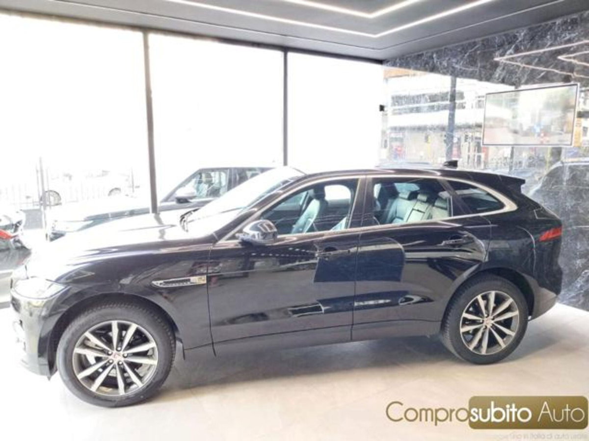 Jaguar F-Pace 2.0 D 180 CV AWD aut. Portfolio (3)
