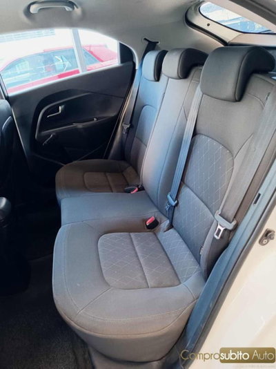 Kia Rio 1.1 CRDi 5p. Cool (12)