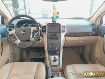Chevrolet Captiva 2.0 VCDi LTZ (10)