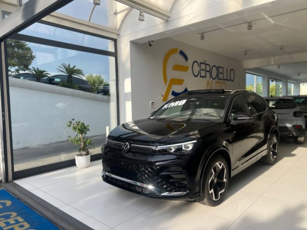 Volkswagen Tiguan Allspace 2.0 tdi R-Line 150cv dsg (12)
