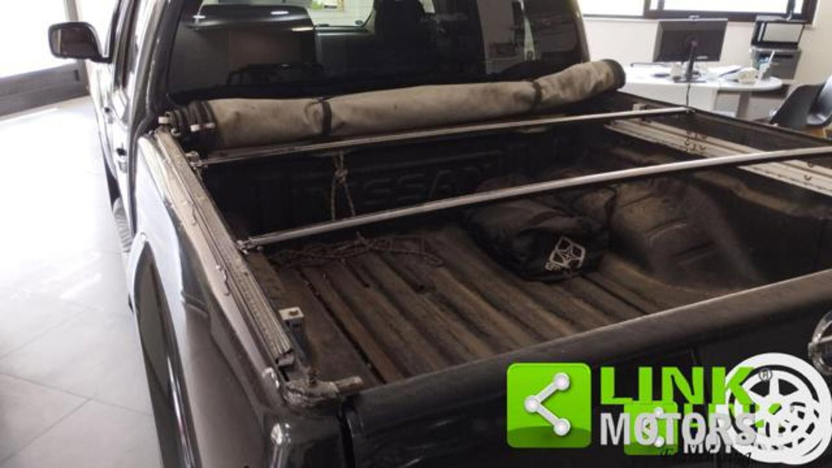 Nissan Navara 2.5 dCi 4 porte Double Cab LE (20)