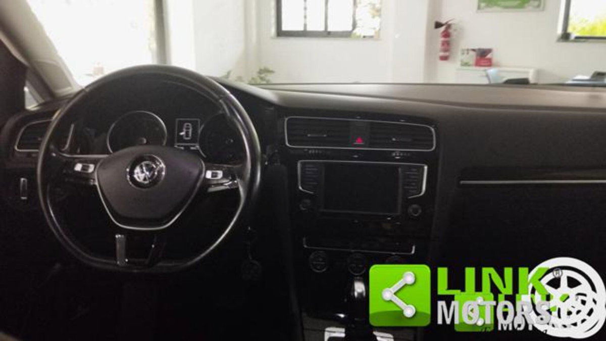 Volkswagen Golf 1.6 TDI 110 CV DSG 5p. Highline BlueMotion Technology (11)