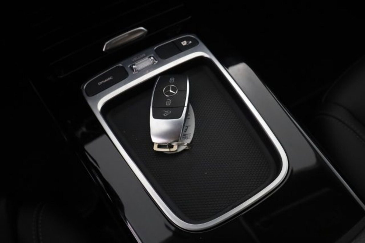 Mercedes-Benz Classe A Sedan 200 d Progressive Advanced Plus auto (13)