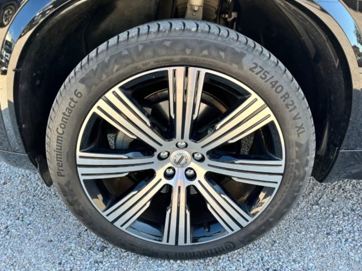 Volvo XC90 B5 (d) AWD Geartronic 7 posti Inscription (11)